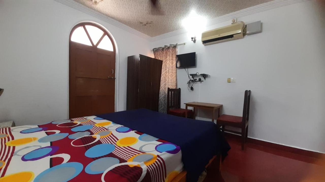Pihu Hotel Old Goa Εξωτερικό φωτογραφία